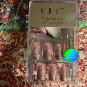 ICING pink ombré glitter nails